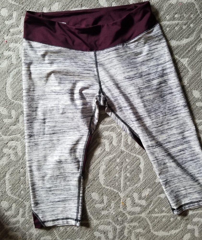 $5 items are Bogo TODAY!!! capris